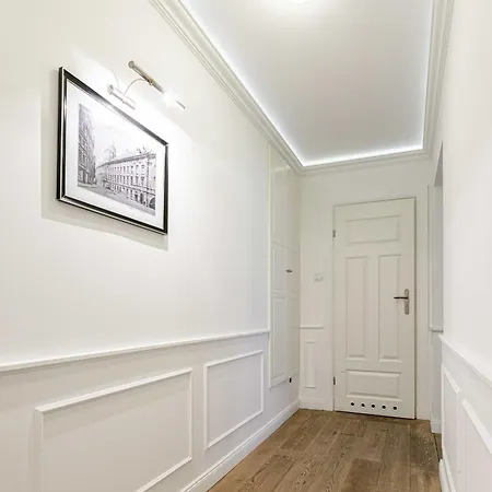 Daire Golden Apartments&uniwersytecka Wroclaw